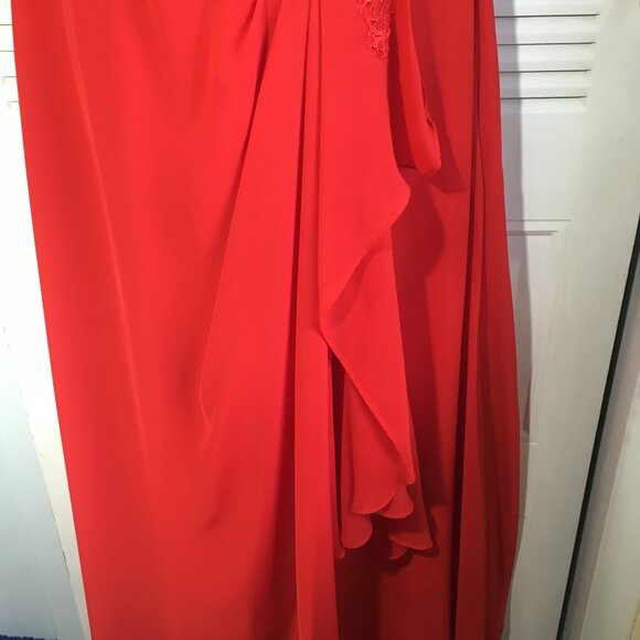 Size 16 chiffon long evening dress  formal gown true red chest 38" padded - Picture 3 of 8